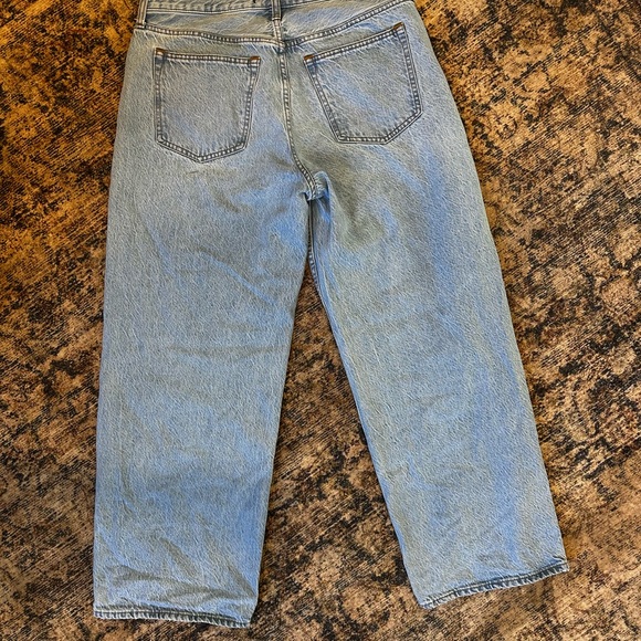 Abercrombie & Fitch Light Blue Relaxed Jeans - Picture 6 of 7